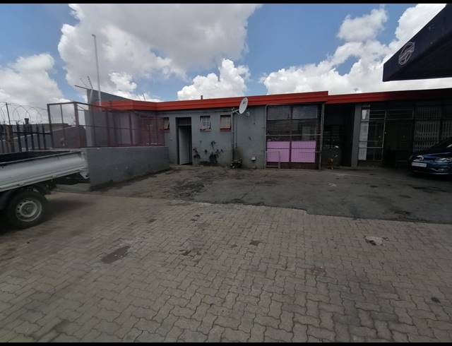 1,322M² BUSINESS FOR SALE IN BRIXTON